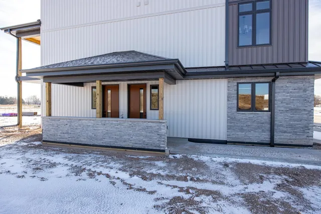 $599,900 | 385 Satori Trail, Kimberly, WI 54136