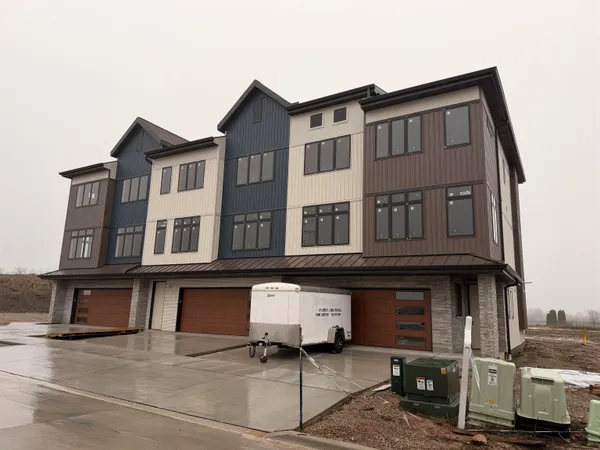 $599,900 | 385 Satori Trail, Kimberly, WI 54136