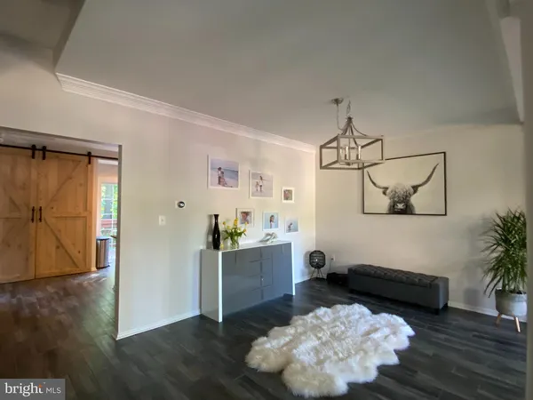 $3,700 | 6117 Donival Square, Alexandria, VA 22315