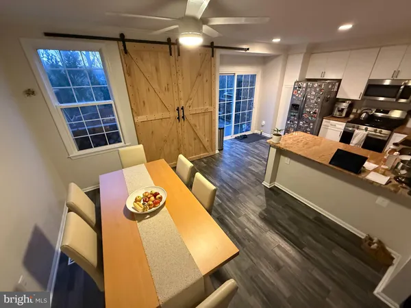 $3,700 | 6117 Donival Square, Alexandria, VA 22315