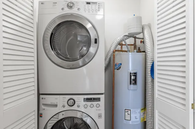 a view of a storage & utility room