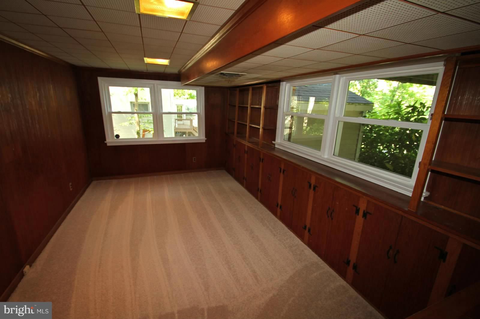 6211 Arkendale Road Alexandria, VA 22307 - Photo 13 of 16 Interior (General)