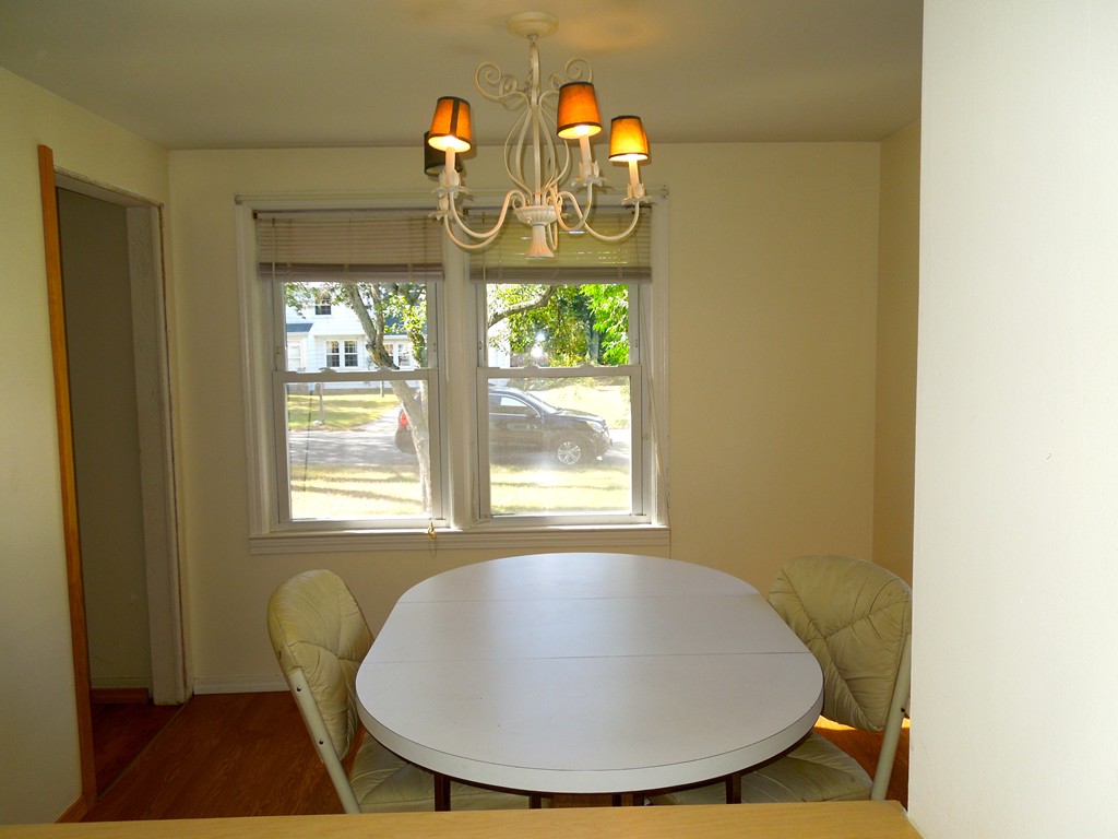 115 Donbray Road Springfield, MA 01119 - Photo 3 of 14 Gallery Image 3