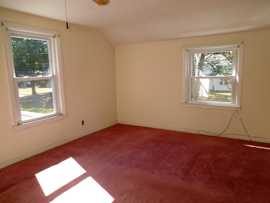 115 Donbray Road Springfield, MA 01119 - Photo 9 of 14 Gallery Image 9