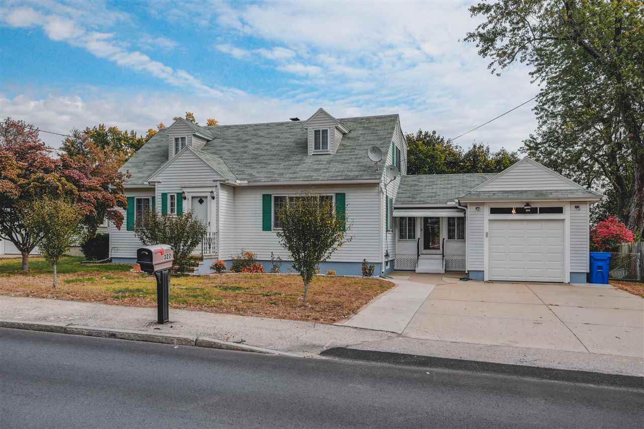 322 South Mammoth Road Manchester, NH 03109 - Photo 1 of 40 Gallery Image 1