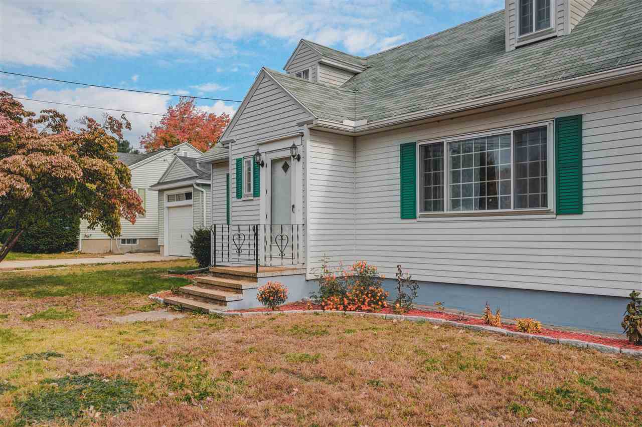 322 South Mammoth Road Manchester, NH 03109 - Photo 3 of 40 Gallery Image 3
