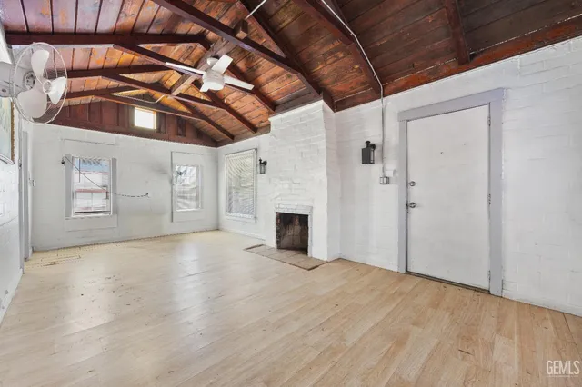 a view of a livingroom with a fireplace