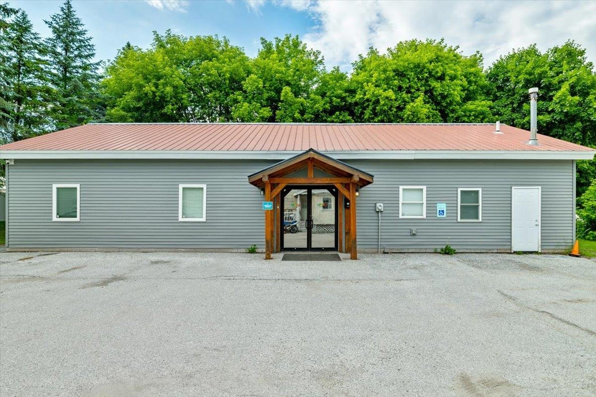 71 1st Street Swanton, VT 05488 - Photo 2 of 53