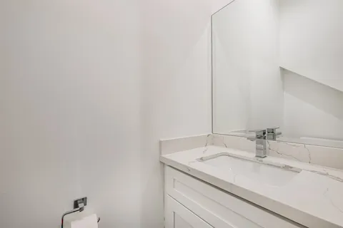 $490,000 | 5209 Gano Street, Houston, TX 77009