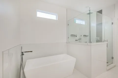 $490,000 | 5209 Gano Street, Houston, TX 77009