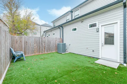 $490,000 | 5209 Gano Street, Houston, TX 77009