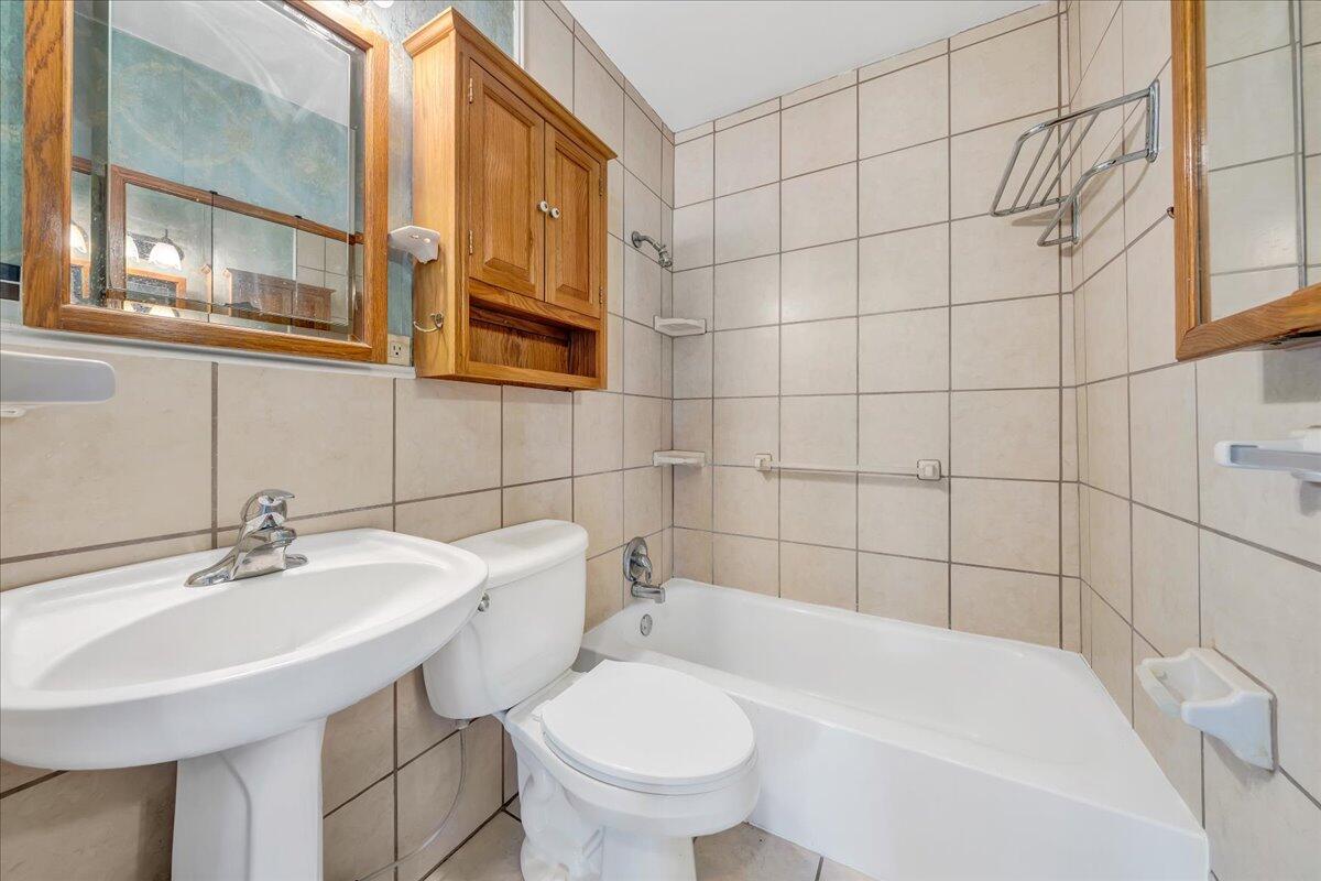 216 Goodwin Avenue Salem, VA 24153 - Photo 11 of 39 14-MIB01446