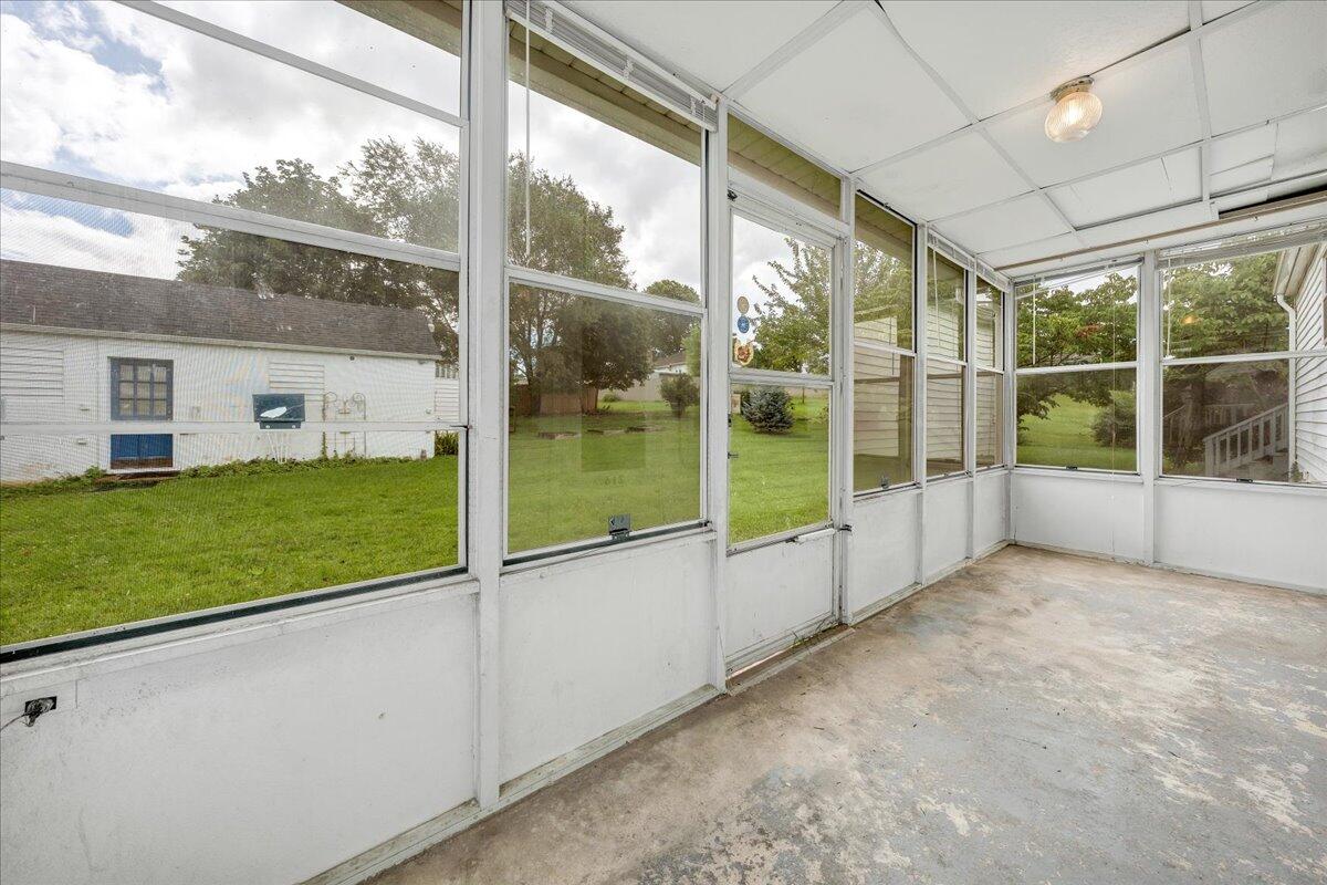 216 Goodwin Avenue Salem, VA 24153 - Photo 21 of 39 26-MIB01485