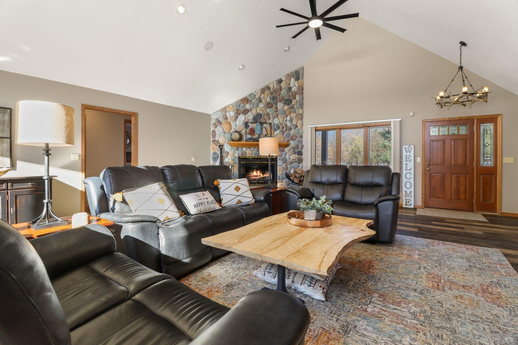 359 A Pinehurst Drive Rome, WI 54457 - Photo 4 of 63 Great Room