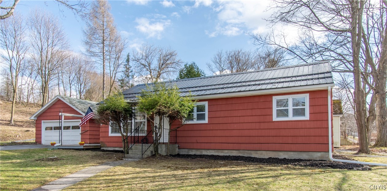 1502 Amherst Street Watertown, NY 13601 - Photo 2 of 38