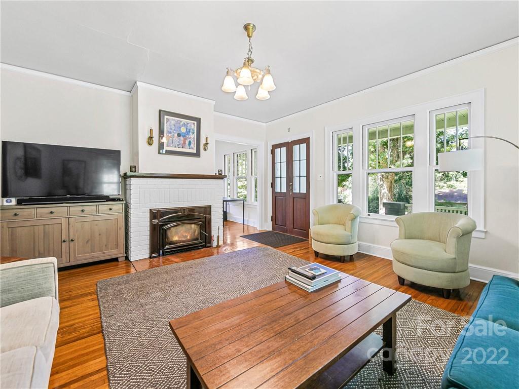 45 Trinity Chapel Road Asheville, NC 28805 - Photo 10 of 41 Gallery Image 10