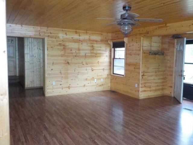 8196 West Birch Road Roscommon, MI 48653 - Photo 7 of 19 Gallery Image 7
