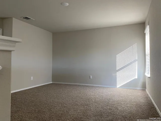 $2,400 | 153 Antelope, San Antonio, TX 78253