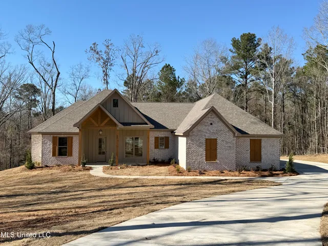 $482,900 | 922 Mullican Road, Florence, MS 39073
