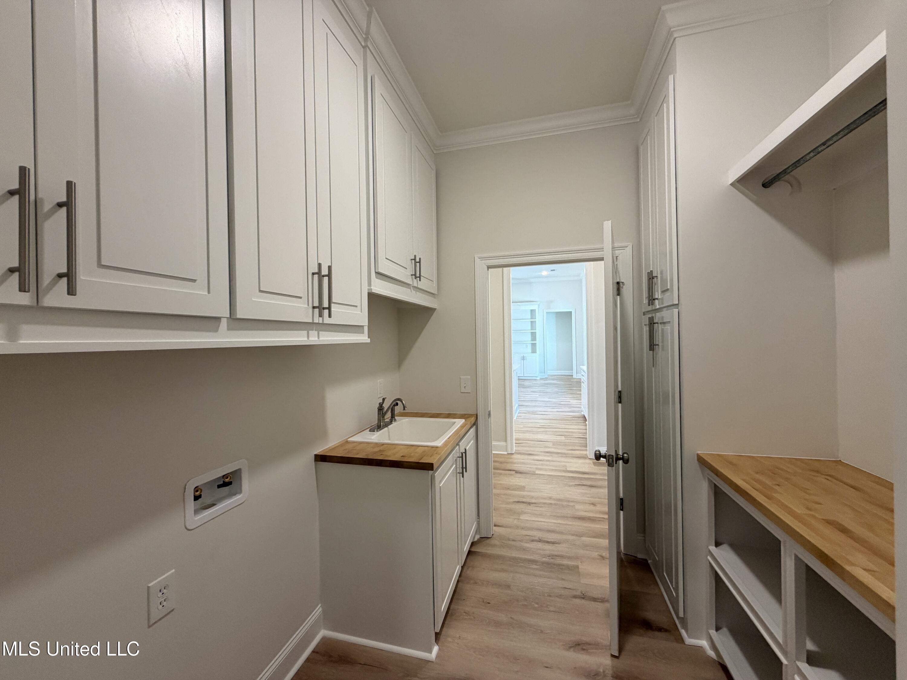 922 Mullican Road Florence, MS 39073 - Photo 32 of 54 IMG_3502(3)