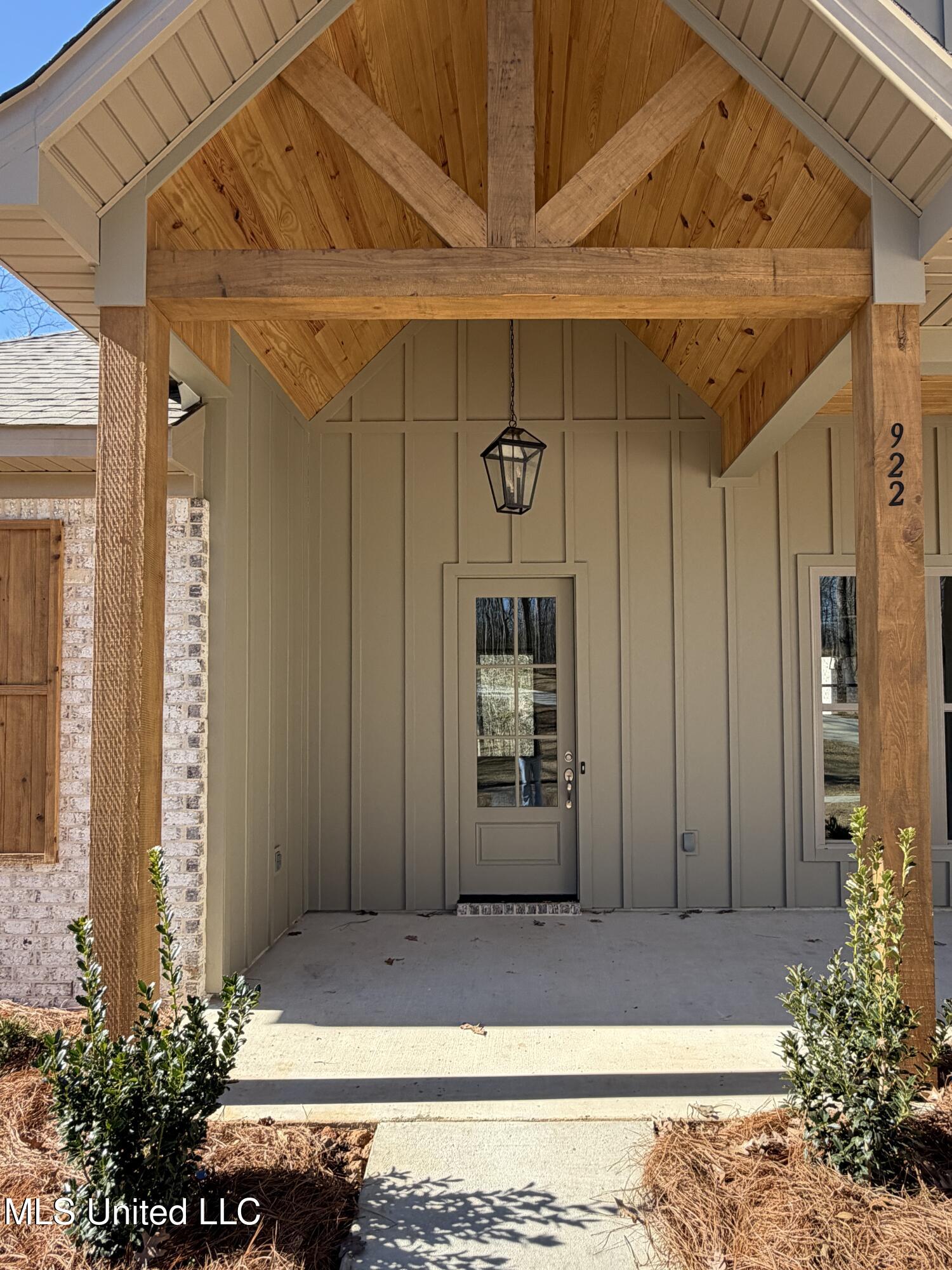 922 Mullican Road Florence, MS 39073 - Photo 4 of 54 IMG_3472(4)