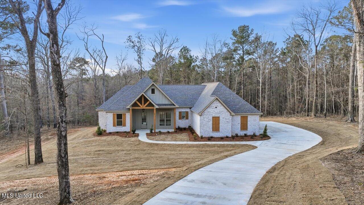 922 Mullican Road Florence, MS 39073 - Photo 43 of 65 43-922 Mullican Rd _ Home Tours MS