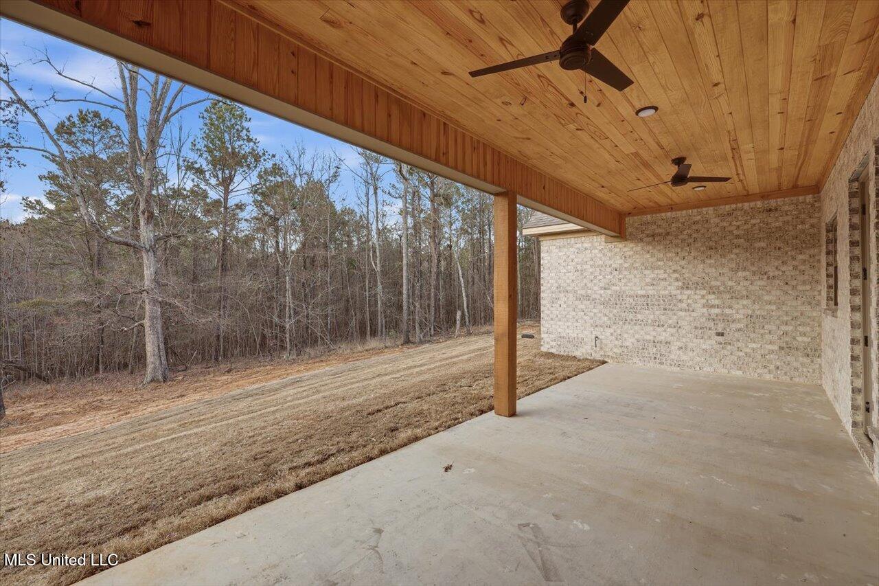 922 Mullican Road Florence, MS 39073 - Photo 6 of 65 06-922 Mullican Rd _ Home Tours MS