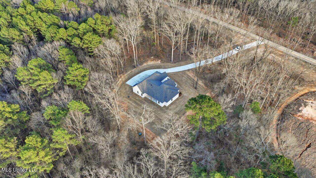 922 Mullican Road Florence, MS 39073 - Photo 62 of 65 62-922 Mullican Rd _ Home Tours MS