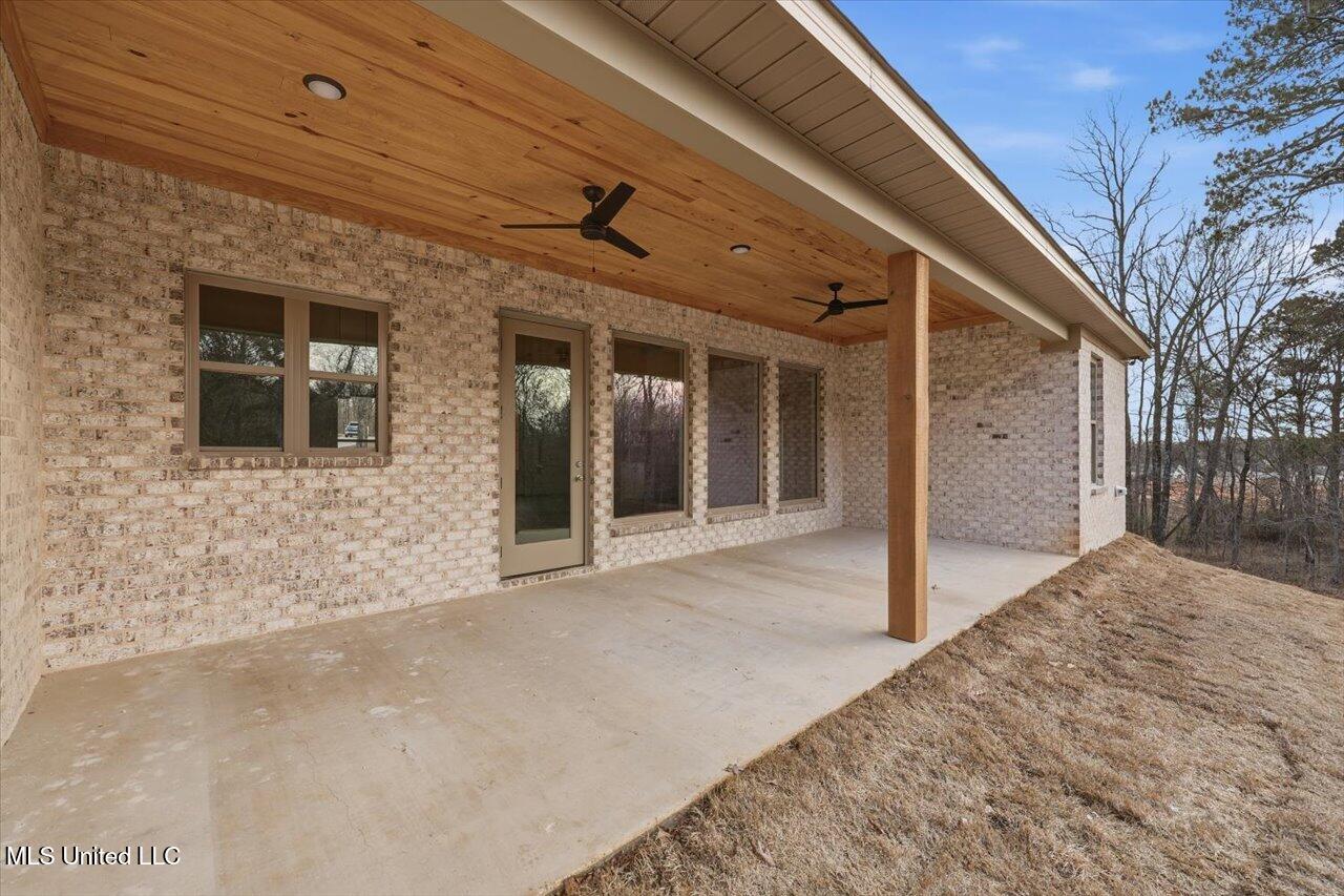 922 Mullican Road Florence, MS 39073 - Photo 7 of 65 07-922 Mullican Rd _ Home Tours MS