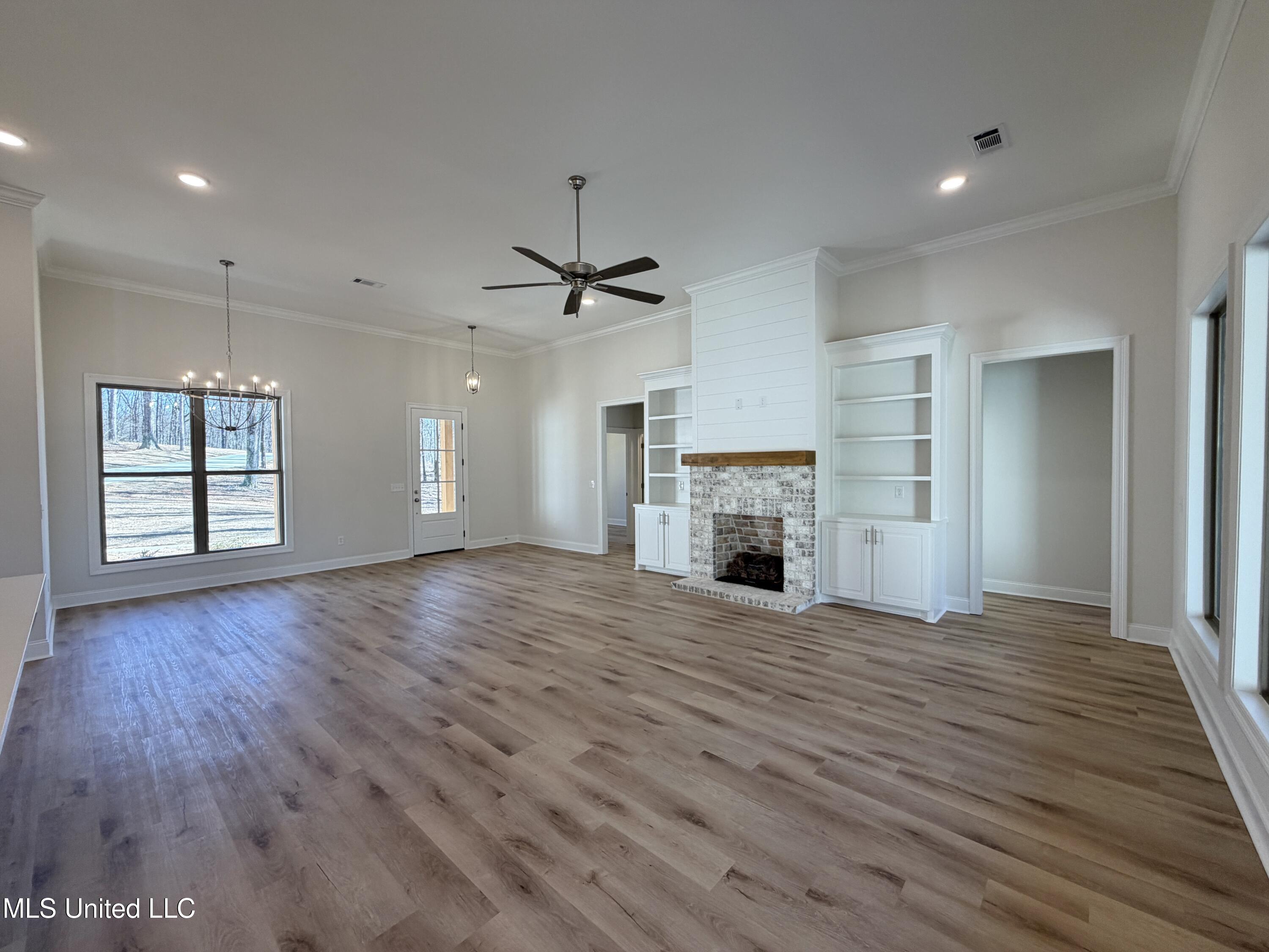 922 Mullican Road Florence, MS 39073 - Photo 9 of 54 IMG_3477(3)