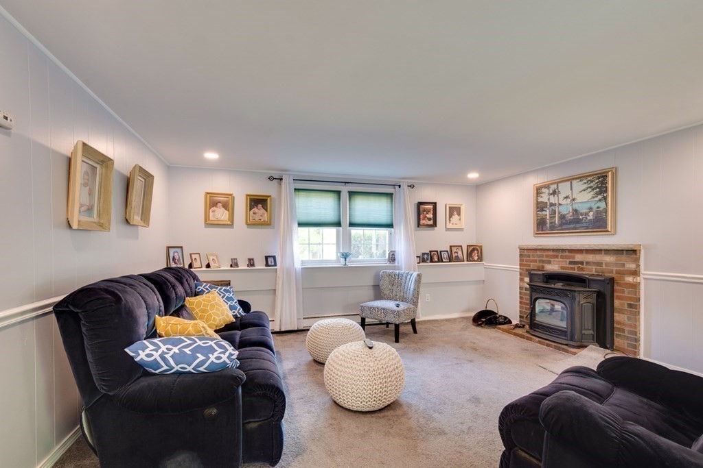 57 Richard Road Marlborough, MA 01752 - Photo 26 of 38 Gallery Image 26