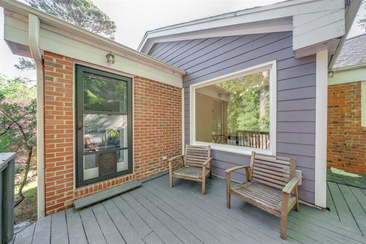 1219 Clifton Street Raleigh, NC 27604 - Photo 27 of 30 Deck