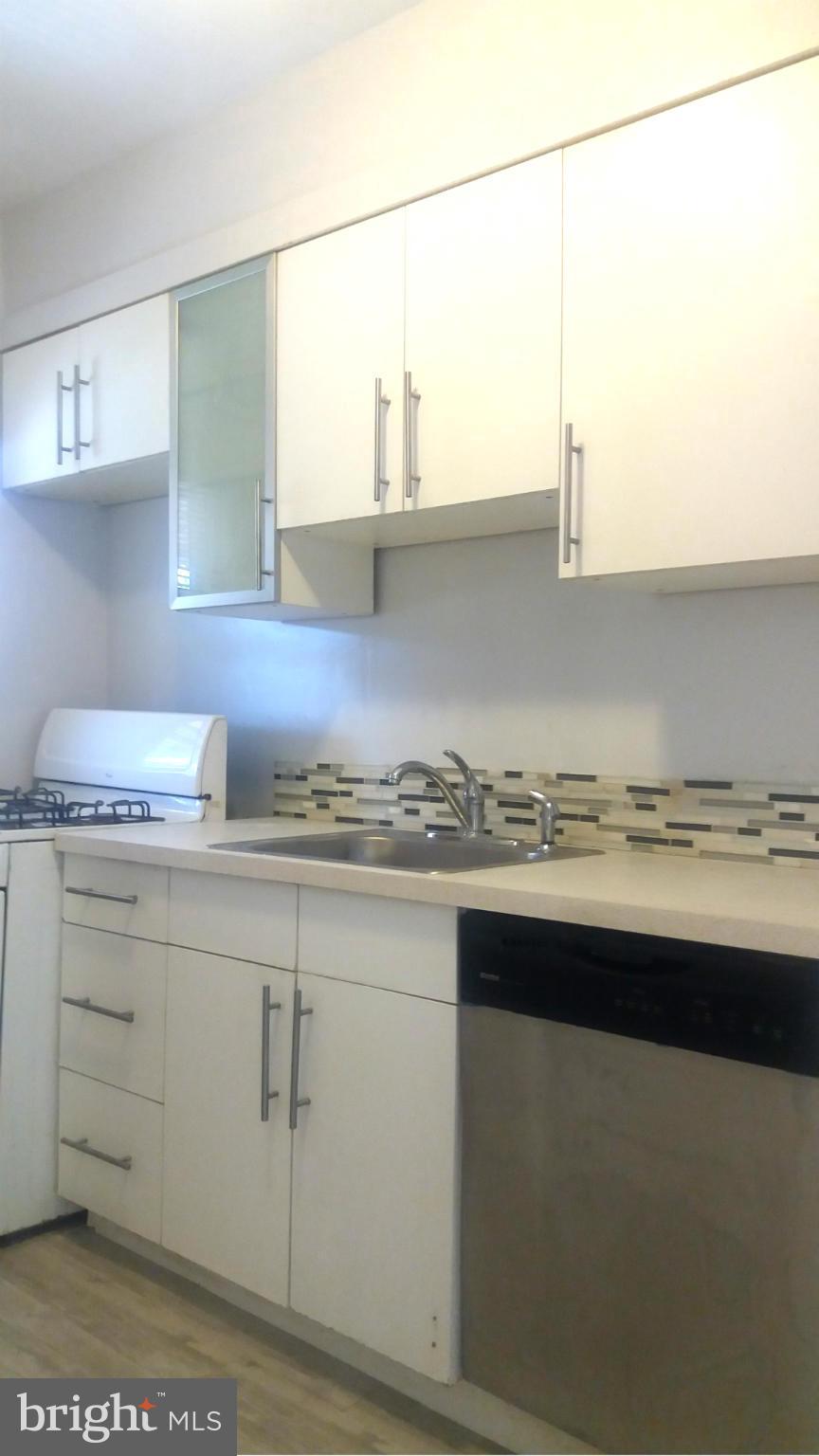 3830 Pall Mall Road Baltimore, MD 21215 - Photo 24 of 28 Kitchen