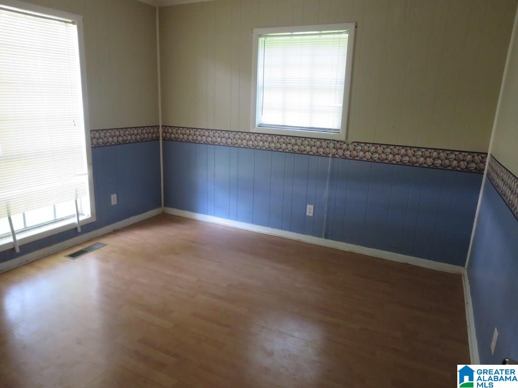 304 Elm Street Southeast Leeds, AL 35094 - Photo 10 of 17