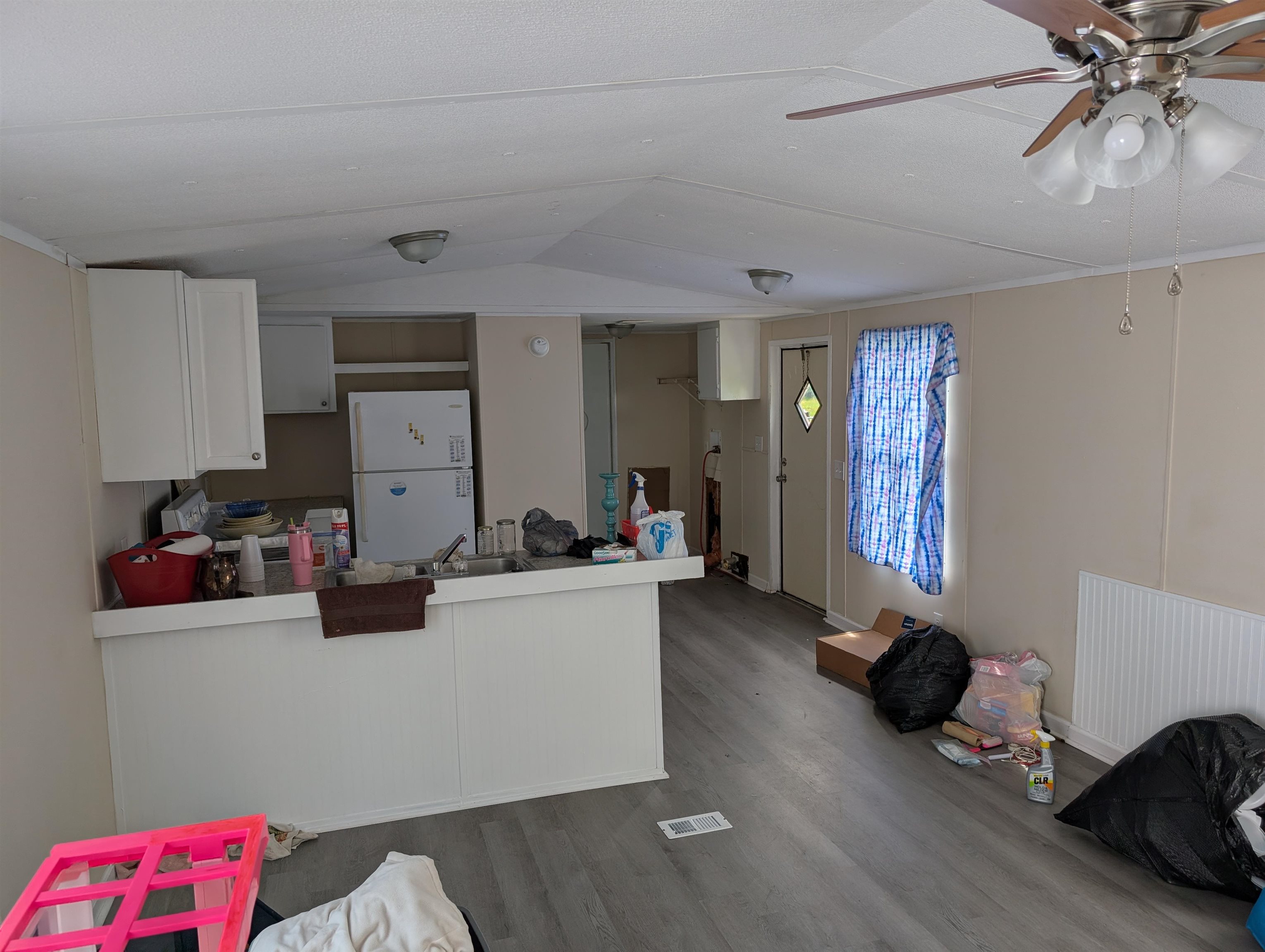 5326 Chinaberry Road Florence, SC 29506 - Photo 2 of 15