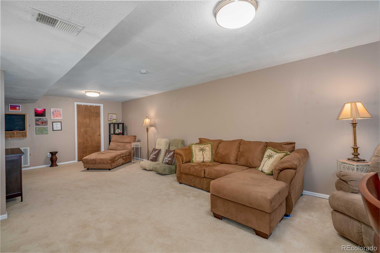9160 Rimrock Court Highlands Ranch, CO 80126 - Photo 21 of 30 Gallery Image 21