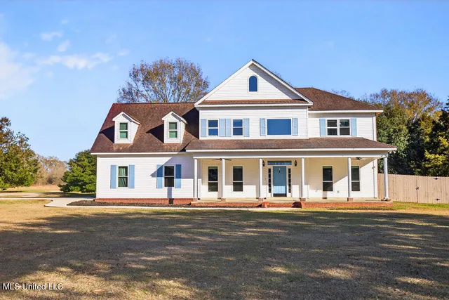 $489,900 | 34 Hidden Hills Drive East, Picayune, MS 39466