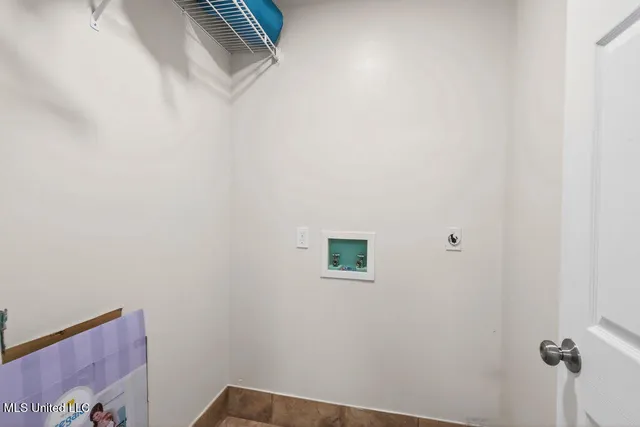 $489,900 | 34 Hidden Hills Drive East, Picayune, MS 39466