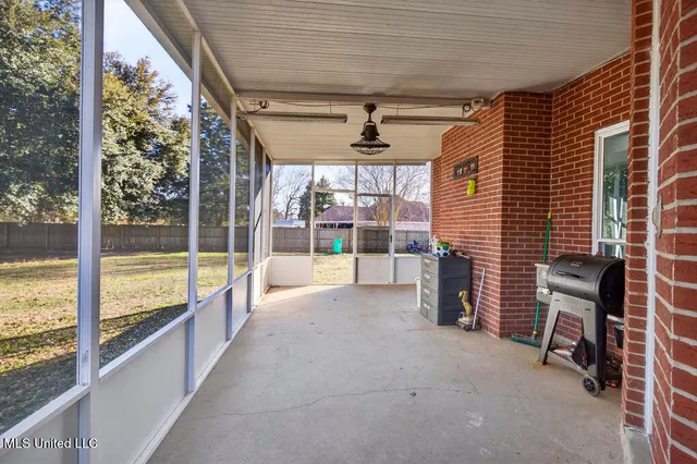 $489,900 | 34 Hidden Hills Drive East, Picayune, MS 39466