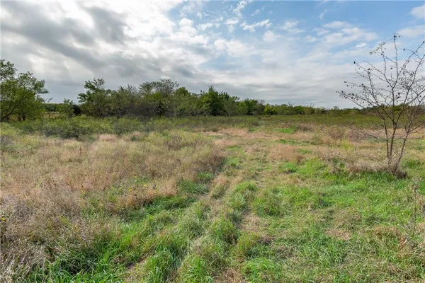 $1,750,000 | 0 Southeast Virginia Road, Kincaid, KS 66039