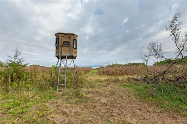 $1,750,000 | 0 Southeast Virginia Road, Kincaid, KS 66039