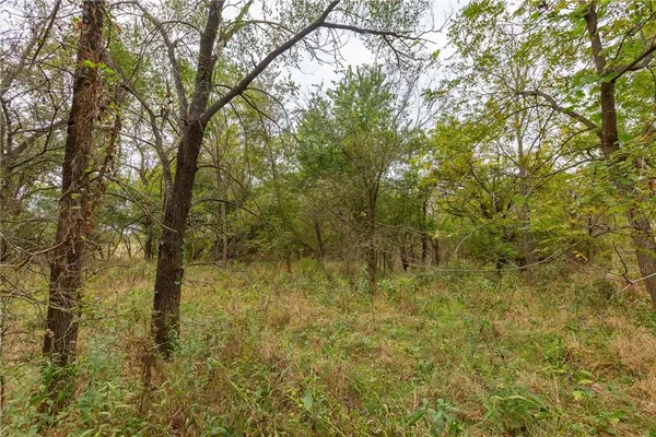 $1,750,000 | 0 Southeast Virginia Road, Kincaid, KS 66039