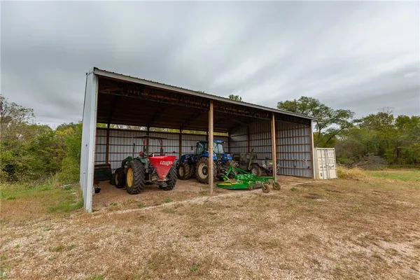 $1,750,000 | 0 Southeast Virginia Road, Kincaid, KS 66039