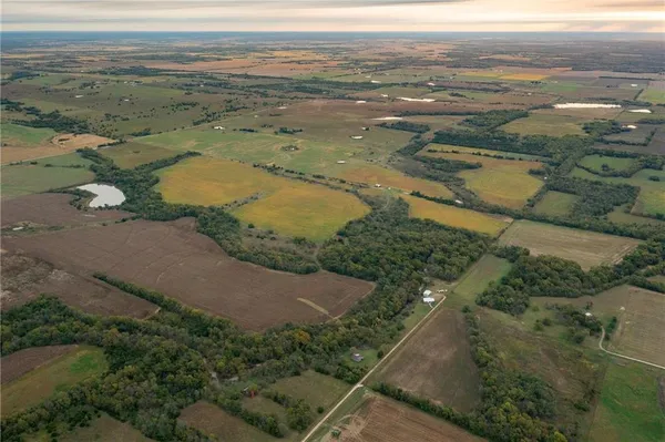 $1,750,000 | 0 Southeast Virginia Road, Kincaid, KS 66039