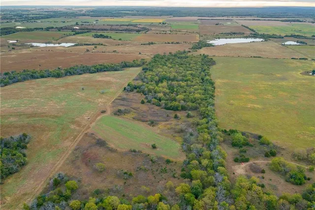 $1,874,100 | 0 Southeast Virginia Road, Kincaid, KS 66039