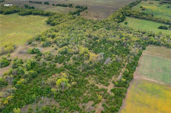 $1,750,000 | 0 Southeast Virginia Road, Kincaid, KS 66039