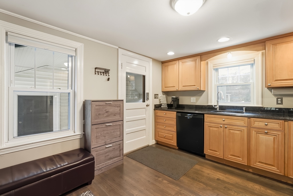 219 Prospect Street Ashland, MA 01721 - Photo 8 of 22 Gallery Image 8