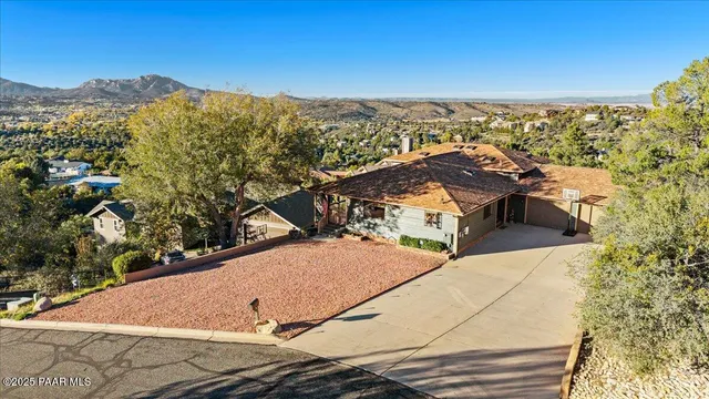 $939,000 | 875 Devereaux Drive, Prescott, AZ 86303