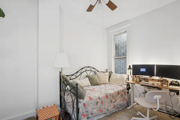 $990,000 | 1922 West Wolfram Street, Chicago, IL 60657