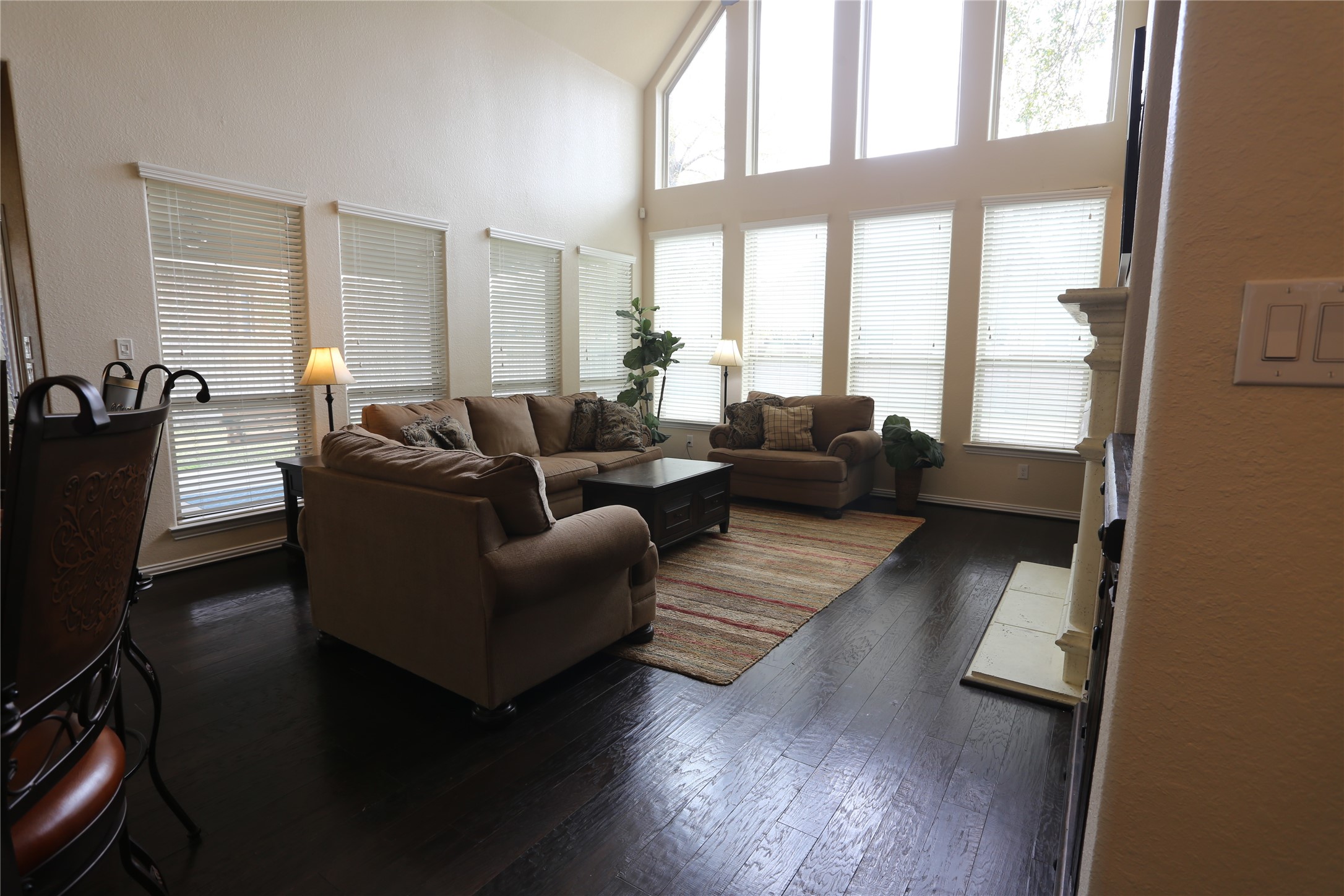 2033 Brodie Lane Conroe, TX 77301 - Photo 7 of 39